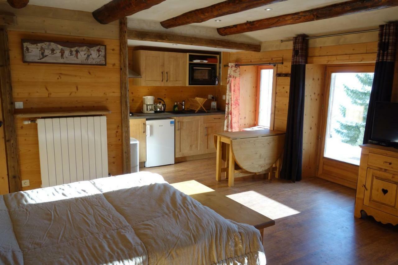 La Chambre Du Moulin Villard-sur-Doron Exterior foto